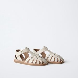 2 Zara shoes Kids Cream Sandals